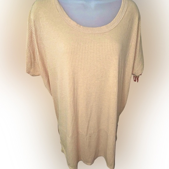 American Eagle Women's Cream Knit Tunic Top Size Medium - Picture 1 of 2